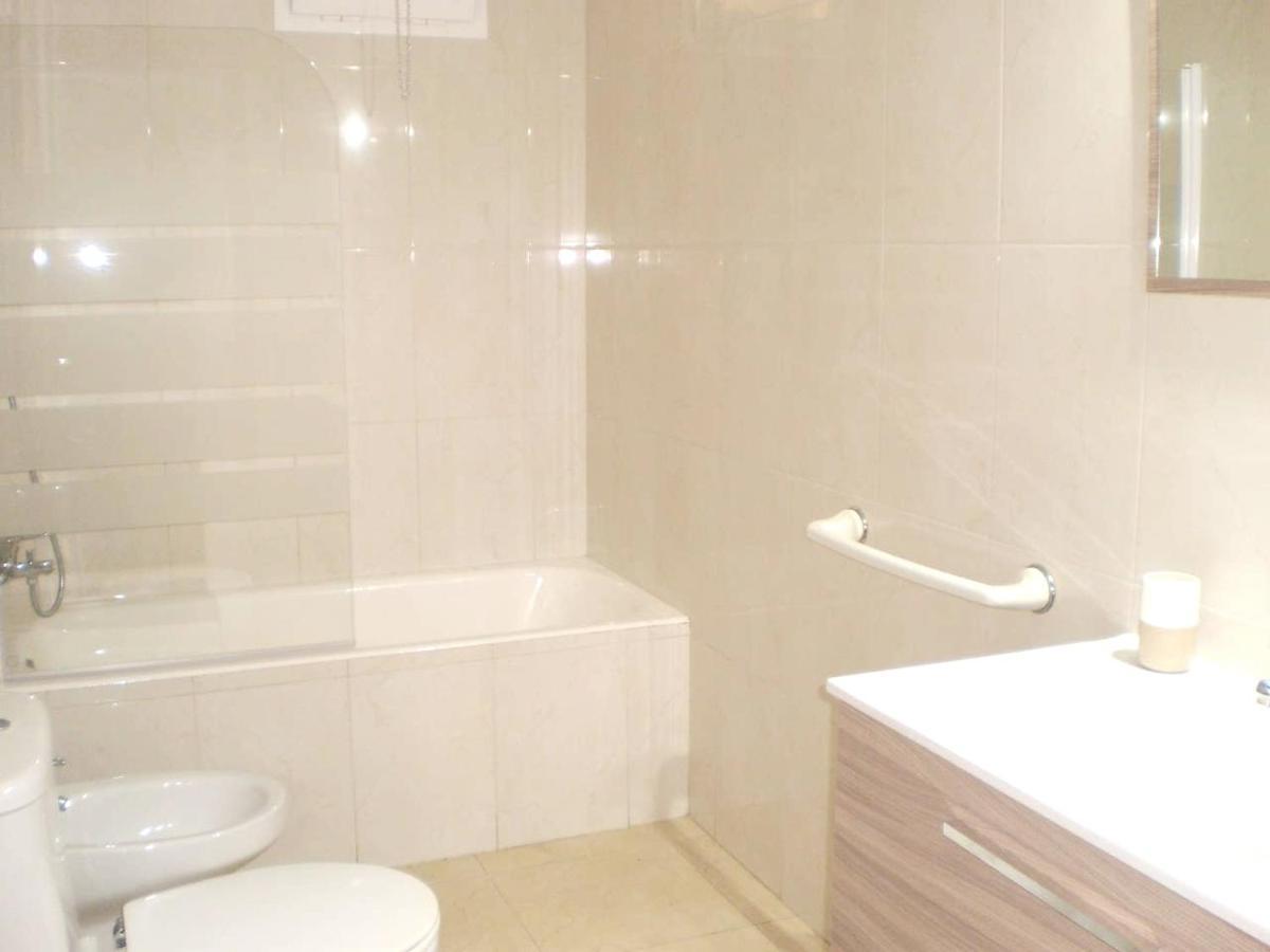 Apartment 2 Bedrooms At 100 M Away From The With Furnished Terrace And Wifi Alcudia (Mallorca)